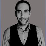 Meet Dennis Koutoudis | Entrepreneur | Best Selling Author | Social Media Specialist and LinkedIn Strategist